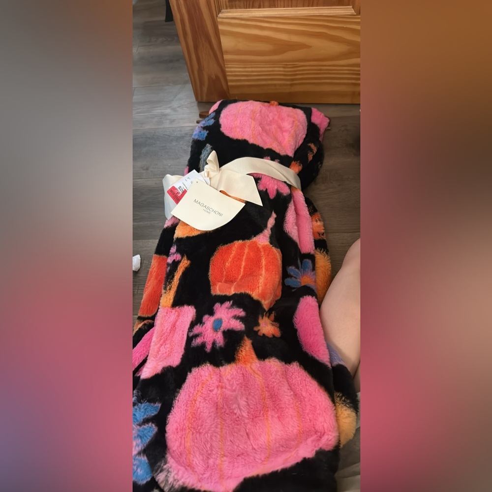 Comfy Pumpkin Blanket 50x70